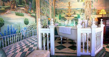 Bed & Breakfast Gingerbread Mansion