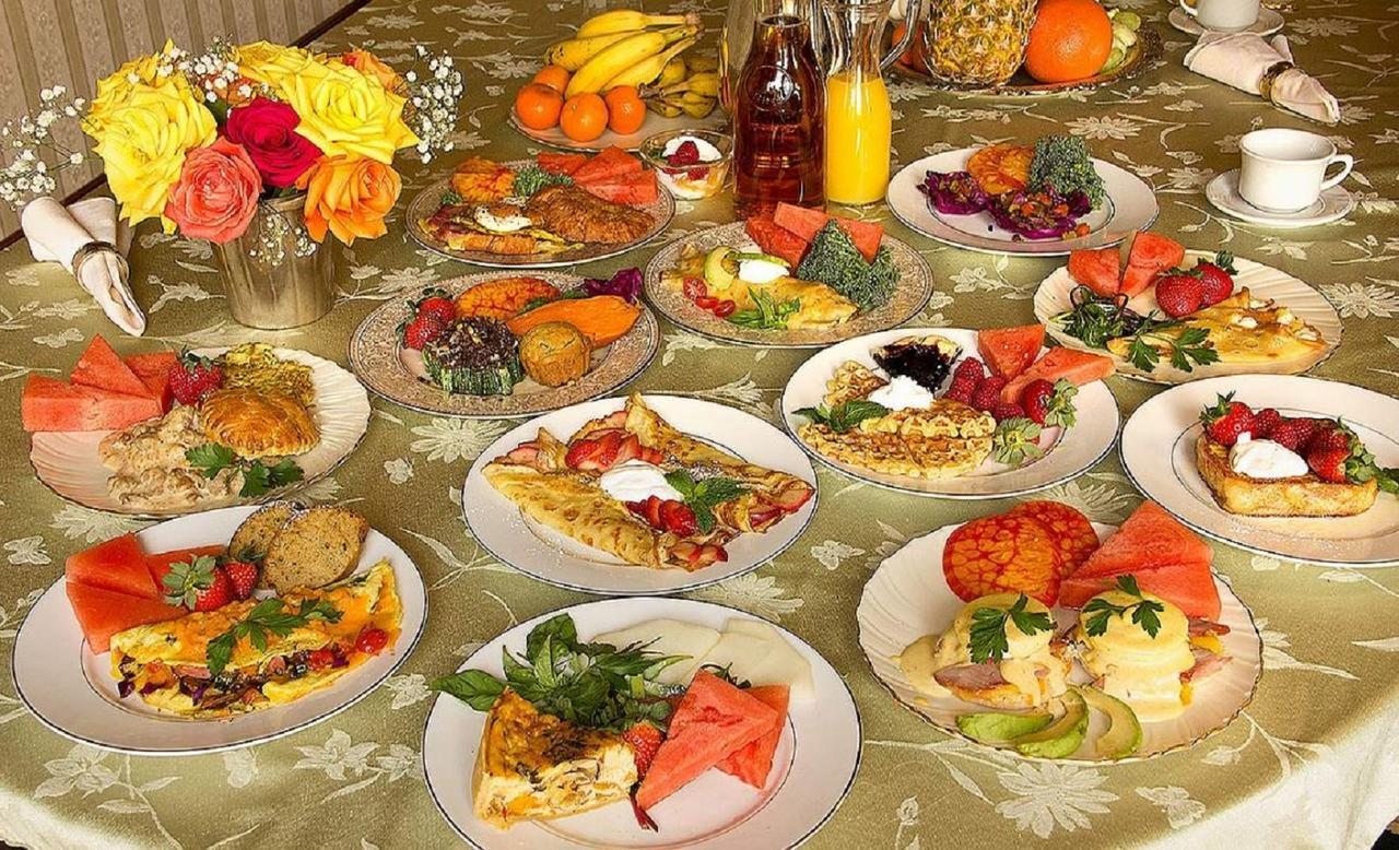 Bed & Breakfast Gingerbread Mansion 4*